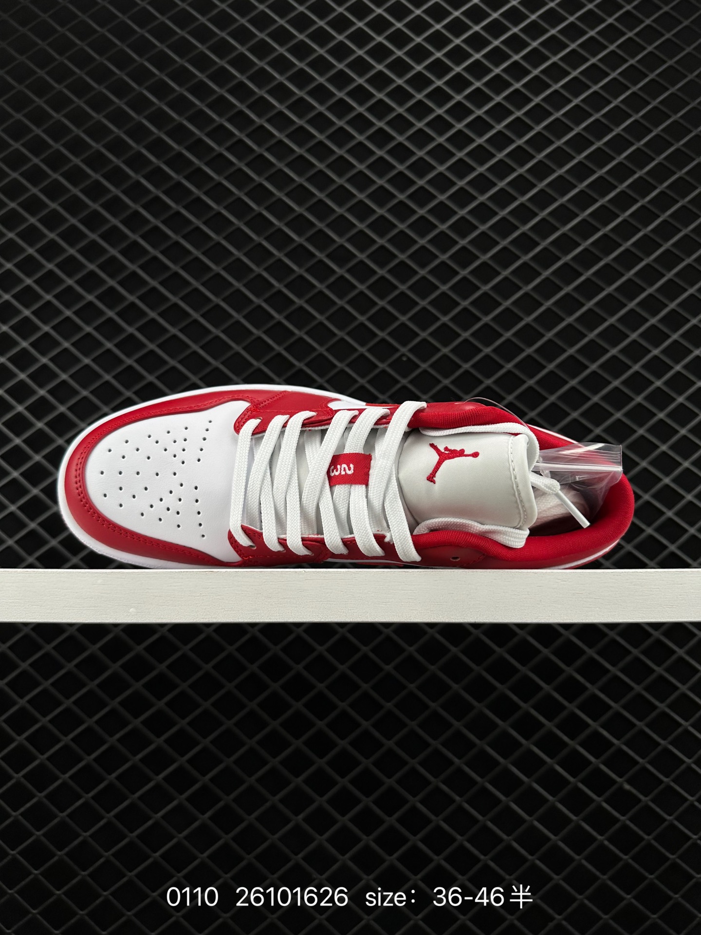 NIKE  Air Jordan 1 Low